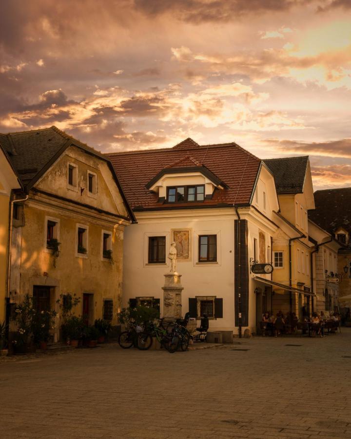 Hisa Linhart, Hotel & Restaurant Radovljica Exterior photo